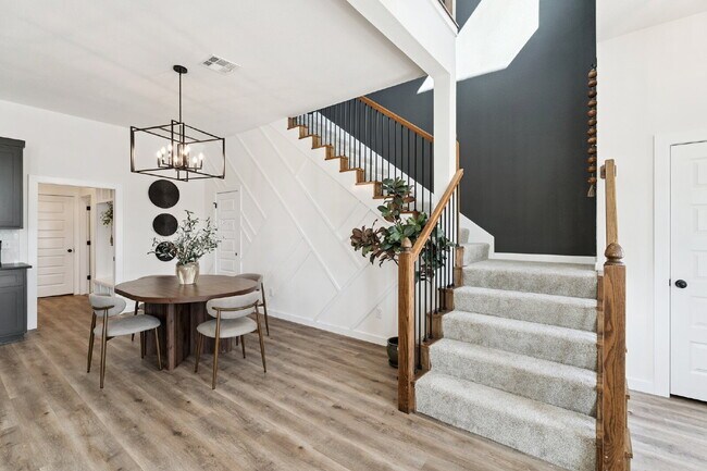 Building Photo - Fully Furnished Home in Broken Arrow