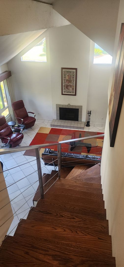 Building Photo - Fully furnished 2-bedroom, 2-bathroom town...