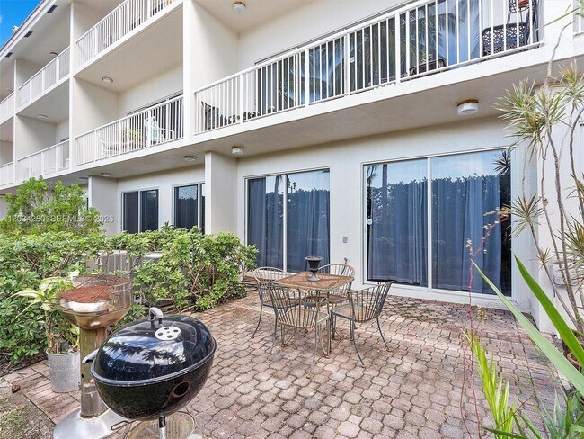 Building Photo - 21399 Marina Cove Cir