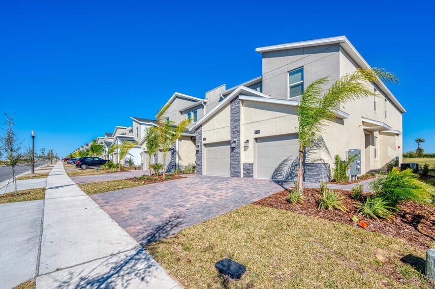 Building Photo - 837 Ocean Course Ave