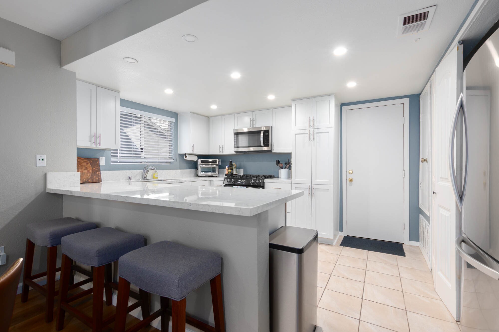 Building Photo - 106 Mangano Cir
