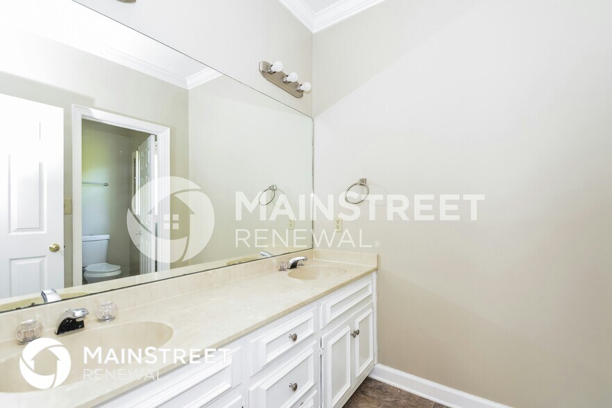 Building Photo - 680 Northridge Dr