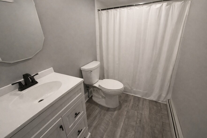 Building Photo - 123 Udall Rd