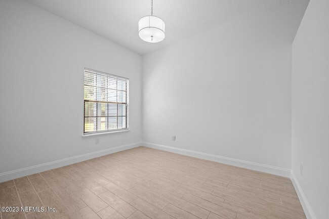 Building Photo - 111 Solano Woods Dr