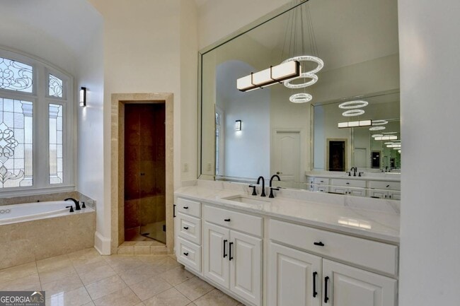 Building Photo - 7970 St Marlo Country Club Pkwy