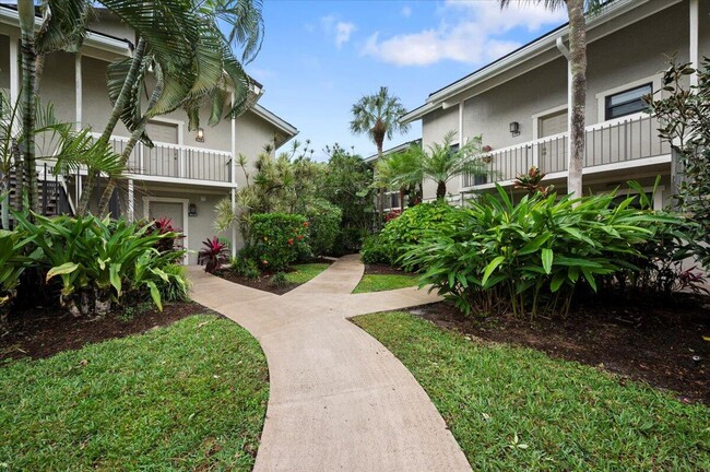 Building Photo - 11863 Wimbledon Cir