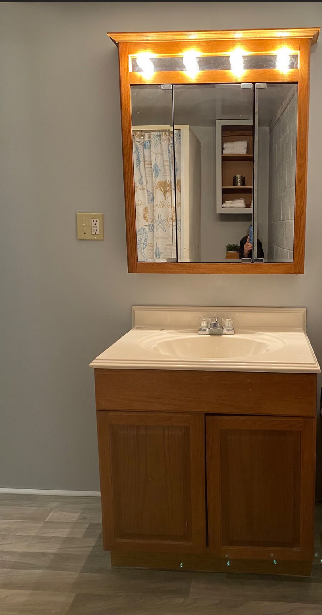 Building Photo - 1414 3rd Ave