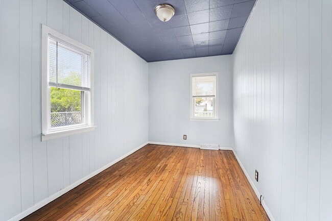 Building Photo - 55 Sonoma Ave