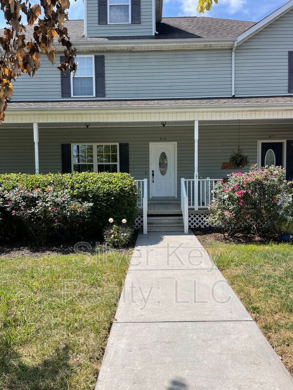 Building Photo - 415 Ashbury Cir