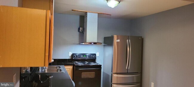 Building Photo - 15309 Lions Den Rd