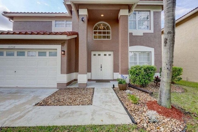 Building Photo - 10758 Lake Jasmine Dr