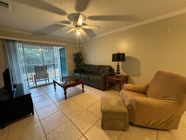 Building Photo - 4276 Calinda Ln