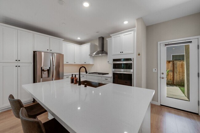 Building Photo - Modern 4BR Sacramento Home with Exclusive Clubhouse!