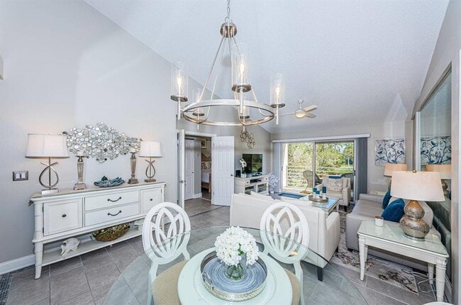 Building Photo - 6000 Bahia Del Mar Cir