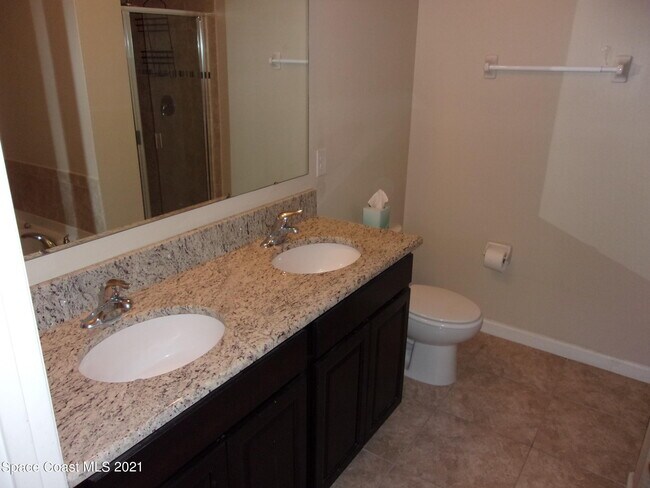 Building Photo - 3935 Harvest Cir