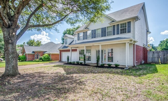 Building Photo - 9461 Hickory Dr