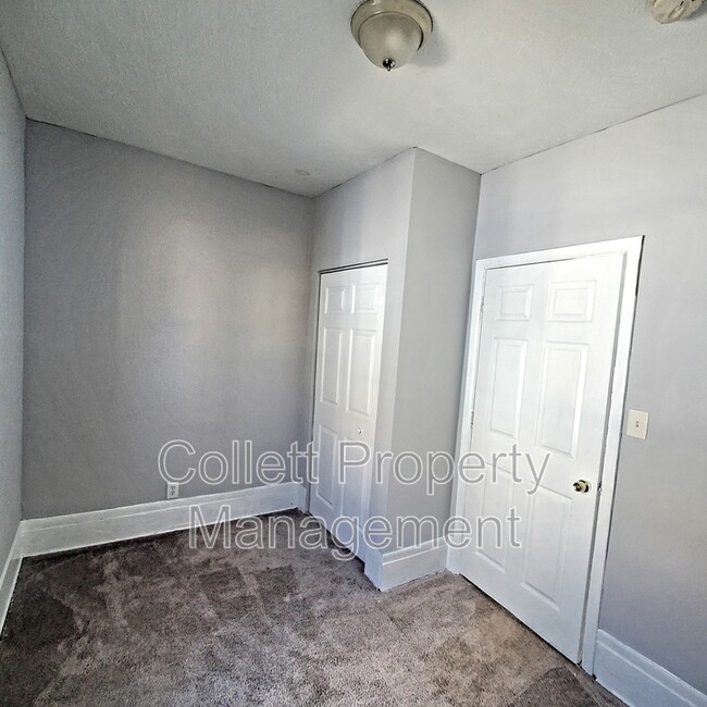 Building Photo - 3539 W 50th St