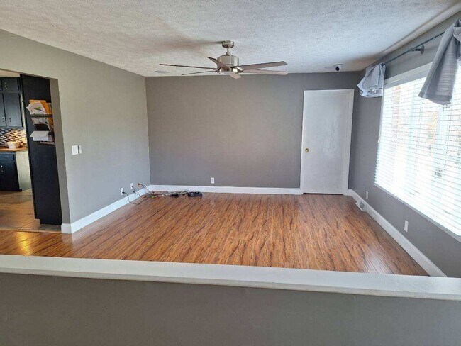 Building Photo - 1084 Nease Dr