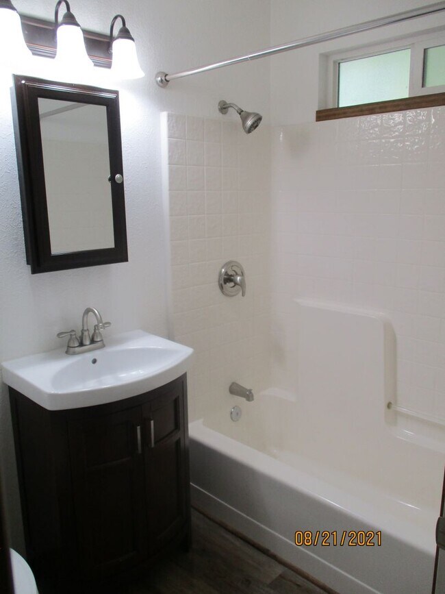 Building Photo - One Bedroom PLUS Loft!! Completely redone!  Beautiful Sierra Village Chalet!