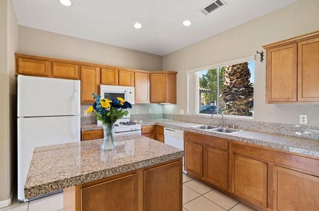 Building Photo - 82998 Lancaster Way