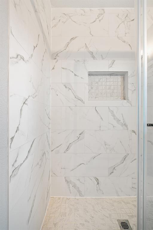 Building Photo - 7009 Millrace Dr