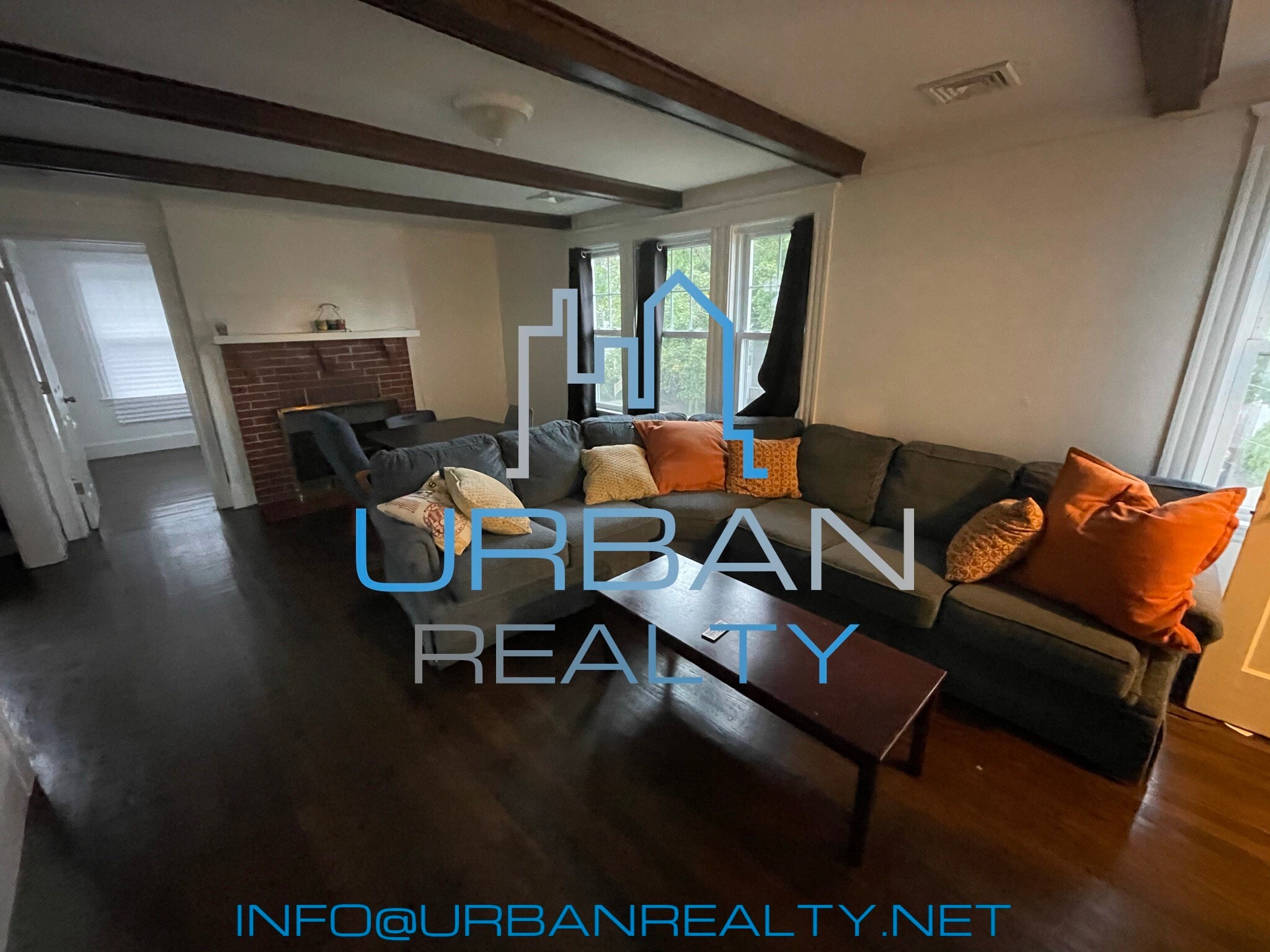 Building Photo - 74 Manet Rd