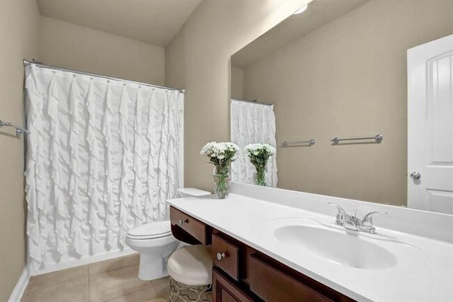 Building Photo - 4960 Wilshire Crossing