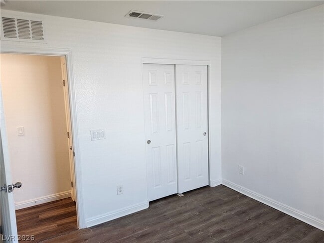 Building Photo - 4547 Pencester St