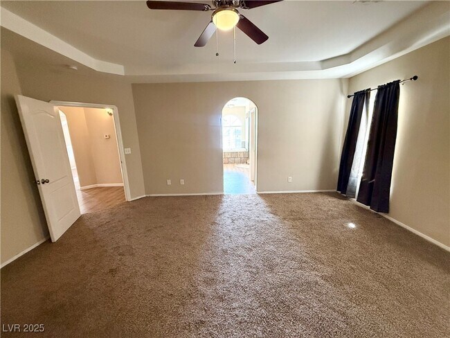 Building Photo - 2370 Deadwood St