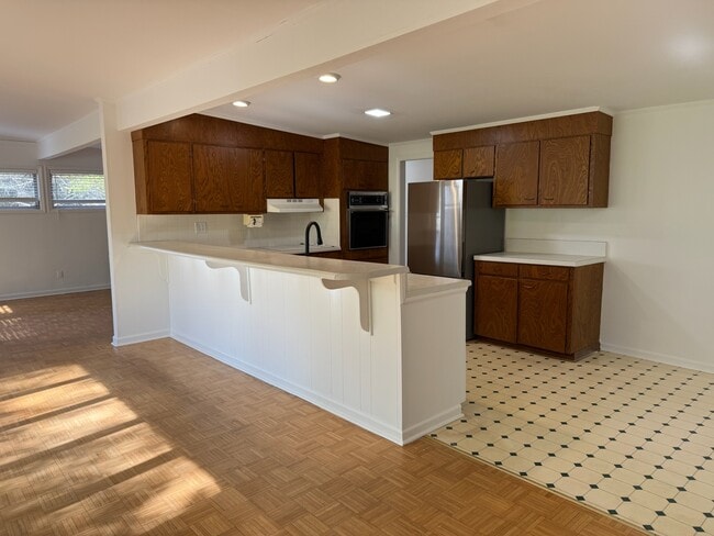 Building Photo - 230 C A Dr