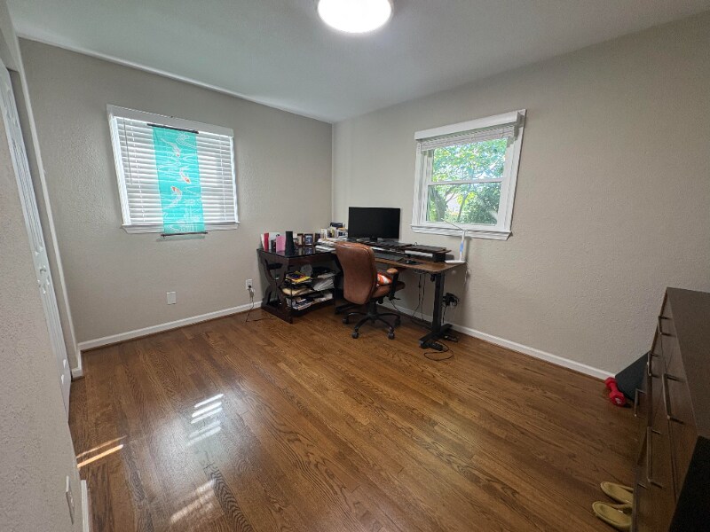 Building Photo - 5313 Sir Barton Dr