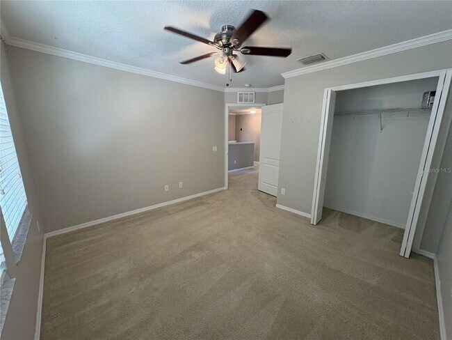 Building Photo - 5822 Tulip Flower Dr