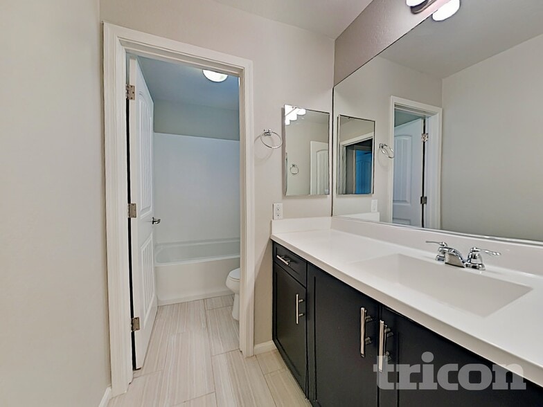 Building Photo - 29149 N 125th Dr