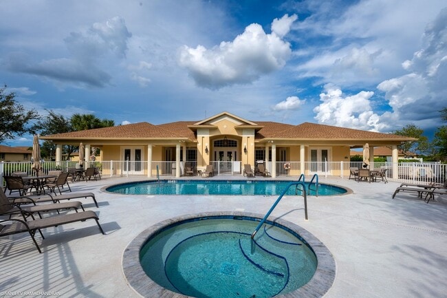 Building Photo - PET FRIENDLY UNFURNISHED ANNUAL RENTAL- GATED 55+ COMMUNITY