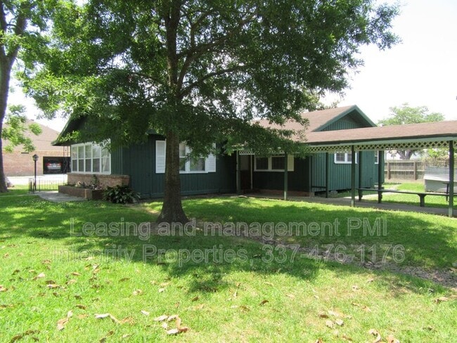 Building Photo - 509 N Cunningham St