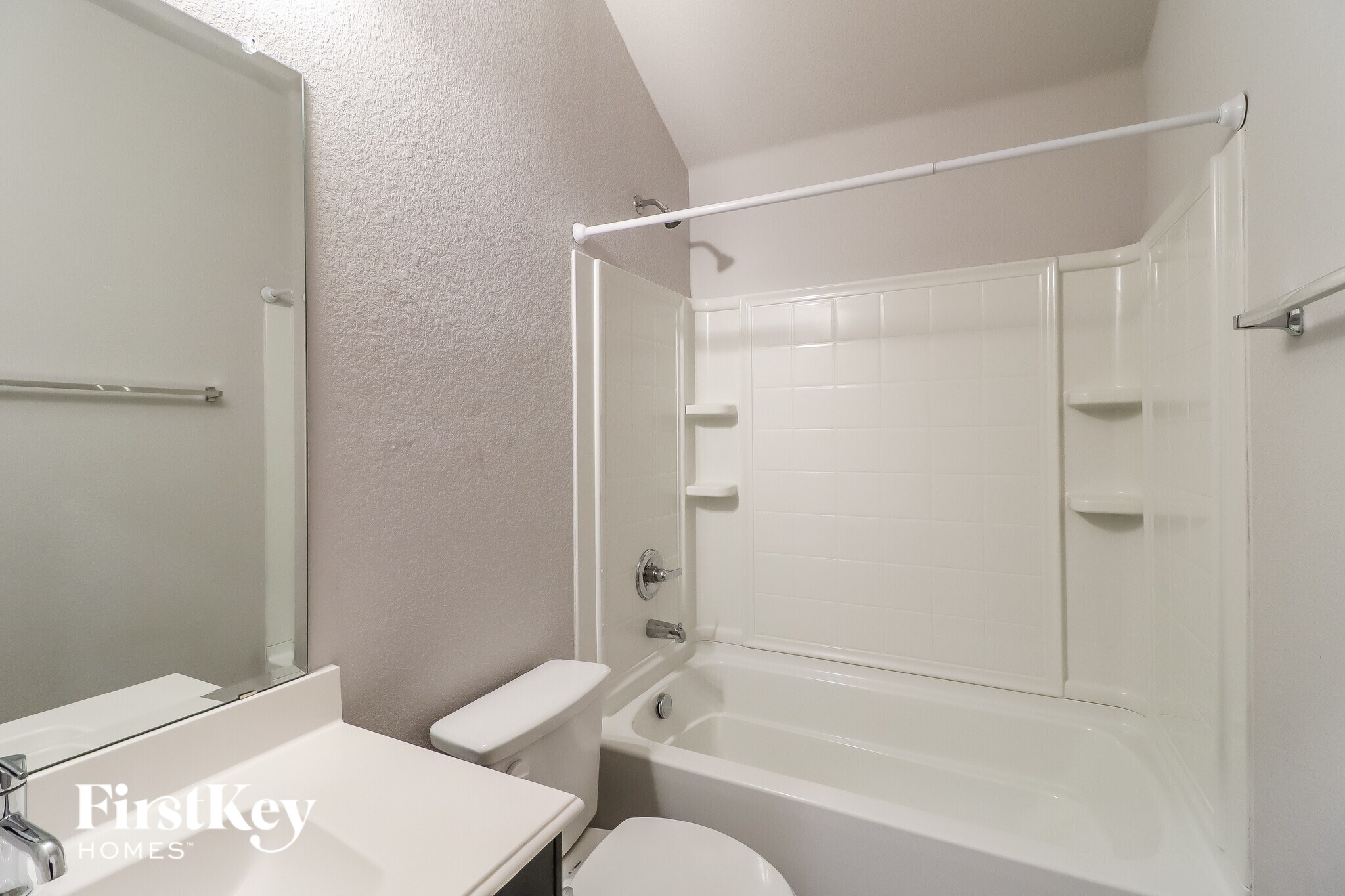 Building Photo - 1089 Nighthawk Trl