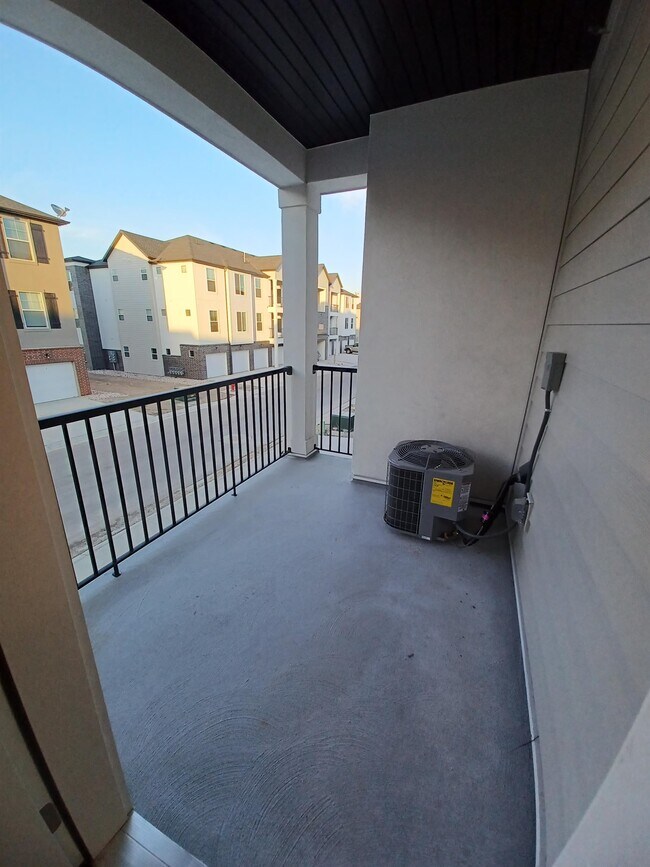 Building Photo - 3761 W 1480 N