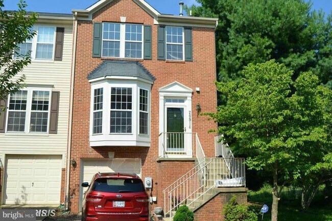 Building Photo - 20914 Rosebay Pl