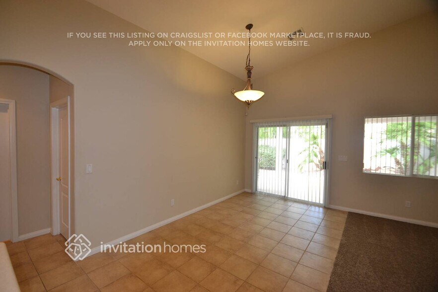 Building Photo - 4148 Demoline Cir