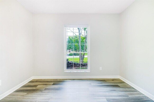 Building Photo - 2071 Colony Rd
