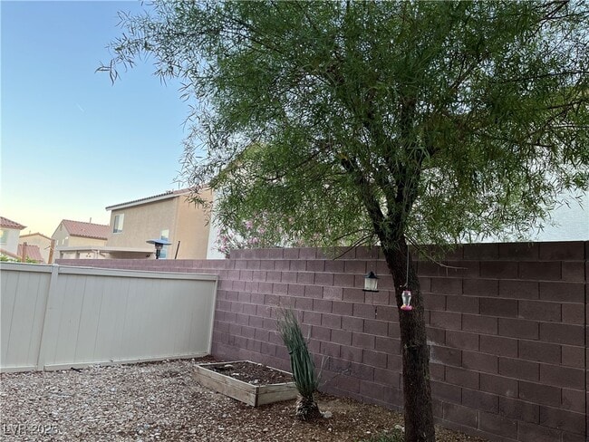 Building Photo - 5027 W Eldorado Ln