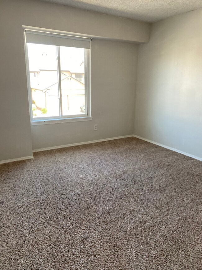 bedroom 1 - 2370 Lexington Village Ln