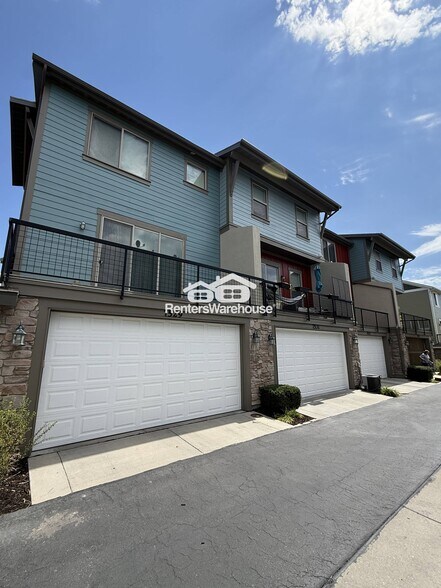 Building Photo - 7535 Vinci Pl