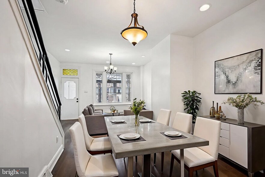 Primary Photo - 1417 S 28th St