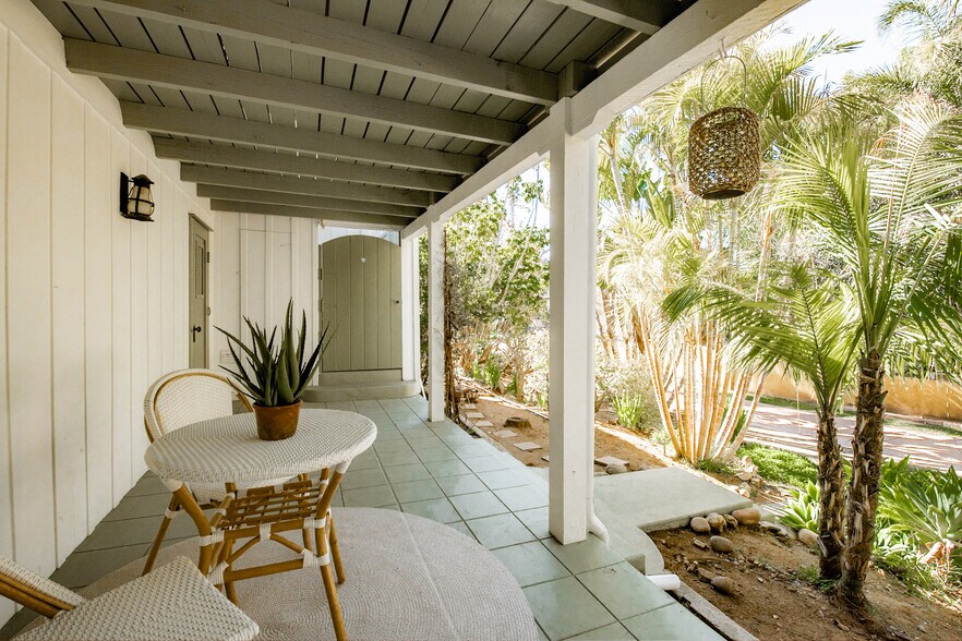 private patio facing owners staircase and private garage on the left. - 9457 El Tejado Rd