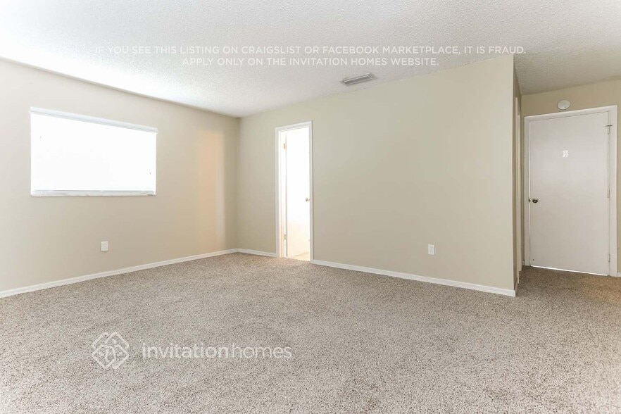Building Photo - 22187 SW 58th Ave