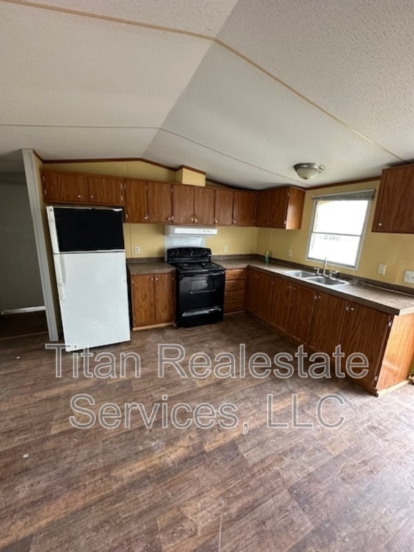 Building Photo - 1835 S Lake Arthur Ave