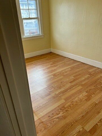 Building Photo - 14 Eckhert St