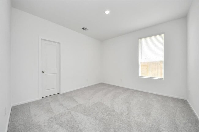 Building Photo - 13407 Harbor Pt Dr