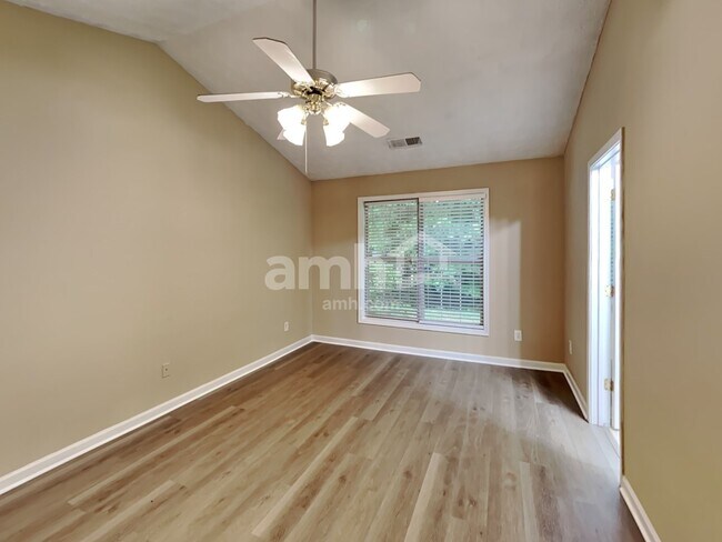 Building Photo - 3391 Washington Commons Ave NW